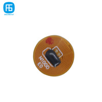 Mini etiqueta adhesiva NFC de 10mm de diámetro, etiqueta RFID Flexible para gestión de suministros médicos, ISO/IEC14443A, NFC Forum 2