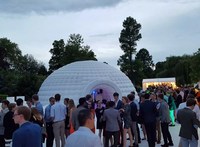 Tente gonflable Igloo, dôme, Camping en plein air, Portable, prix d'usine, personnalisé