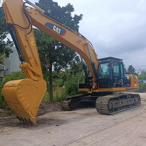 Excavatrice sur chenilles d'occasion CAT325D2L, système hydraulique haute performance, modèle 2018, capacité de la benne de 1 m³, moteur, pompe à engrenages, excellent état - Product Image 3