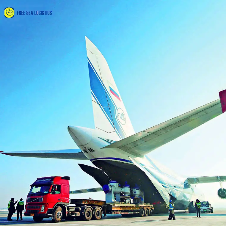 中国輸入および輸出代理店の航空サービスからハンガリーへの航空輸送率トップ10