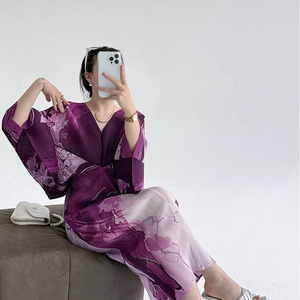 Nouvelle robe plissée florale Miyaki à col en V, robe longue ample de grande taille, plissée, queue de poisson, robe décontractée pour femmes - Product Image 1