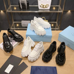 Nouvelles Baskets Tendance 2026 de Haute Qualité pour Femmes, Style Décontracté et Sportif, avec Tige en PVC et Semelle Extérieure en Caoutchouc, pour la Marche - Product Image 3