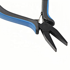 Alicates de Pesca de Punta Plana, Herramienta para Atar Anzuelos y Líneas, 4.5 Pulgadas, Acero Pulido de Alta Dureza, Alicates Multiusos - Product Image 3