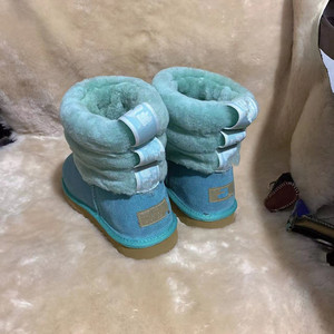 Bottes en fourrure de cachemire à logo personnalisé pour femmes, chaussures basses en cuir véritable, en peluche, bottes de neige chaudes, collection BT-018 - Product Image 6