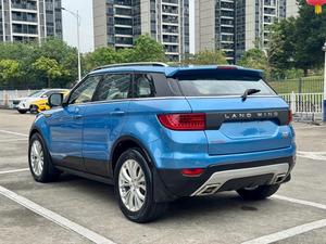 Véhicule d'occasion très demandé : Landwind X7 2.0T Panoramique Haut de Gamme <span class=keywords><strong>2015</strong></span>, SUV d'occasion, Conduite à Gauche, Automatique, 190ch, 250Nm, 8AT, Toit Ouvrant Panoramique - Product Image 5