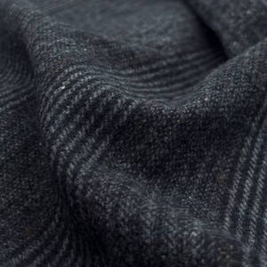Tissu en <span class=keywords><strong>tweed</strong></span> à carreaux bleu-noir, 30% laine, 70% polyester, texture claire, tissu tissé pour la confection de manteaux et de vestes pour hommes - Product Image 2