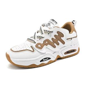 Chaussures de sport respirantes pour étudiants, baskets tendance, chaussures de skateboard plates en cuir pour l'extérieur, chaussures décontractées tendance pour hommes - Product Image 5