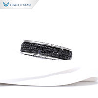 Tianyu Gems 2mm coupe ronde noir Moissanite 2ctw pierres précieuses hommes bague en argent Sterling 925 plaqué or bagues sur mesure pour hommes