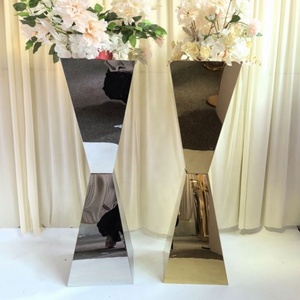 ขาตั้งดอกไม้งานแต่งงานแบบพับได้ สูง ทำจากโลหะ สีทองเงิน สำหรับตกแต่งงานแต่งงานและบ้าน - Product Image 1