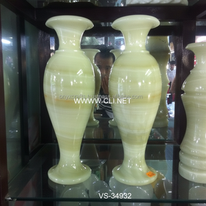Vases à fleurs en pierre de style chinois onyx vert clair - Product Image 1