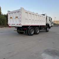 Camion benne basculante Sinotruk HOWO 6x4 d'occasion à prix réduit pour la vente