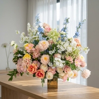 Boules de fleurs artificielles décoratives de luxe en soie de haute qualité, populaires pour les centres de table de mariage