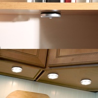 Lampe de chevet intelligente à 6 LED avec détecteur de mouvement, en plastique, contrôlable par application, magnétique, créative et compacte pour chambre à coucher