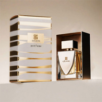 Bouteille de parfum unique à la mode Bouteille en verre de parfum de luxe doré 30ml 50ml 100ml Bouteille de parfum carrée personnalisée avec emballage en boîte