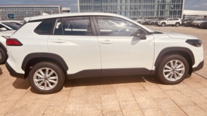 Toyota Corolla Cross Édition Elite 2026 Essence SUV 5 portes 5 places Haute Efficacité Énergétique avec Langue Espagnole à Vendre - Product Image 5