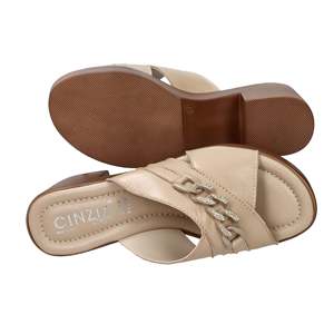 Sandali con Tacco Cinzia Soft Donna, Mules Beige con Plateau e Dettaglio Catena - Product Image 6