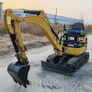 Miniexcavadora Diesel Usada de 3 Toneladas, Motor de 2007, 100% Origen Japonés - Product Image 1