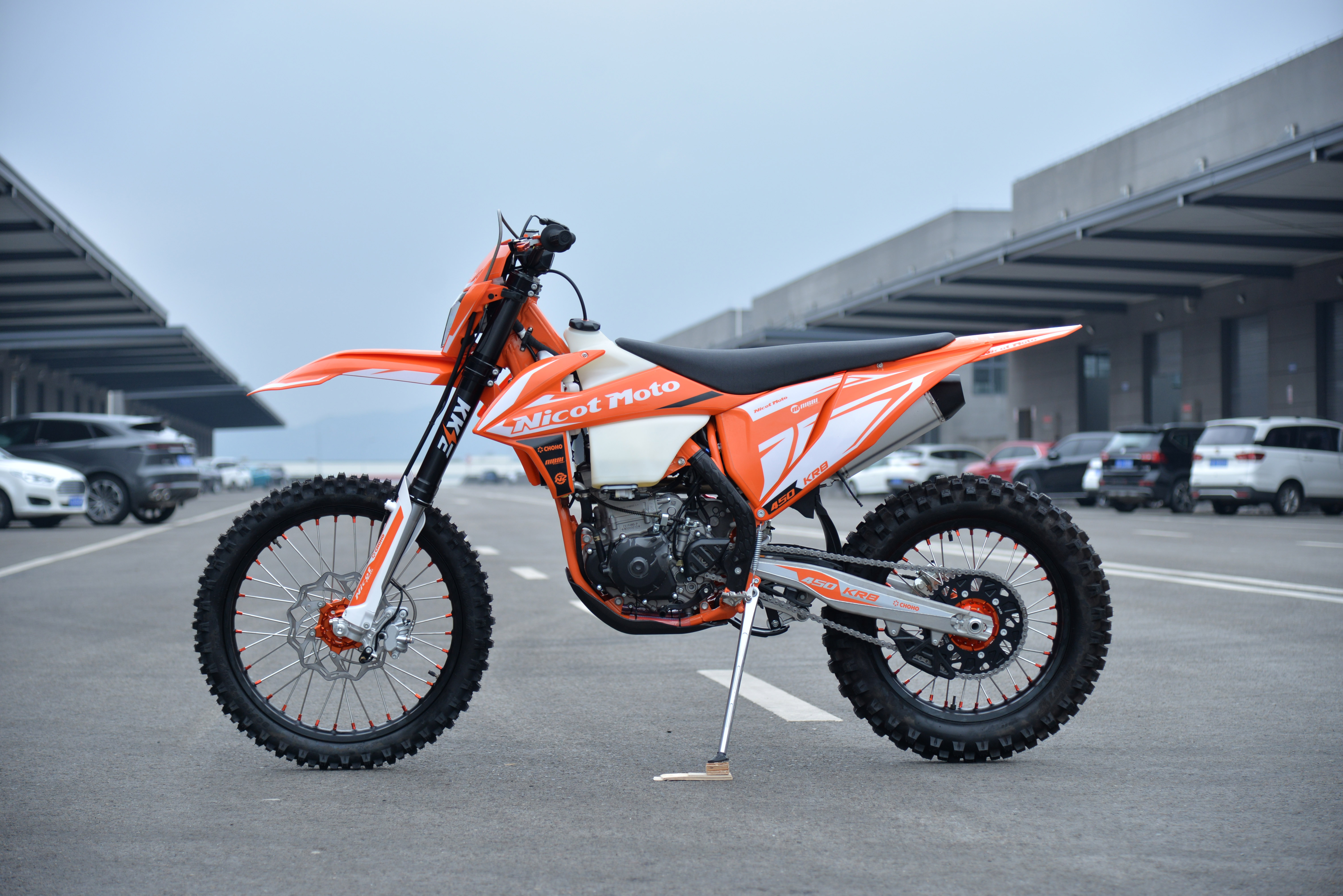 H42ec116aab1f4160a88314dd720e4