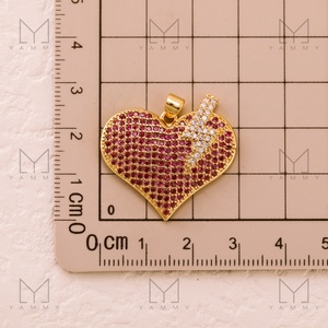 YLJ021 chiaro CZ cuore ciondoli gioielli, cuore amante zircone cubico Micro pavimentato ciondolo, componente gioielli all'ingrosso - Product Image 5