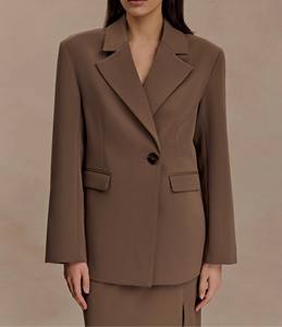 Blazer Oversize de Terciopelo Tejido con Bordado - Marrón Cacao - Product Image 1