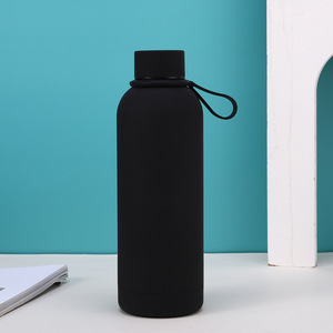 Fábrica 17oz Logotipo personalizado Color verde oscuro Mango a prueba de fugas Botella de vacío Frasco térmico de acero inoxidable para <span class=keywords><strong>agua</strong></span> fría y <span class=keywords><strong>caliente</strong></span> - Product Image 6