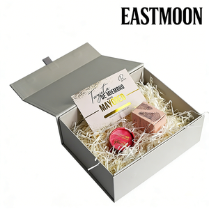 Boîte cadeau pliable en carton rigide noir mat de luxe avec logo personnalisé de qualité supérieure, fermeture magnétique, vide - Product Image 5