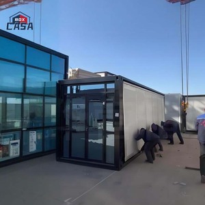 Conception personnalisée Conteneur extensible <span class=keywords><strong>de</strong></span> 20 pieds Bâtiment modulaire préfabriqué bon marché Chambre à coucher Fenêtre en <span class=keywords><strong>verre</strong></span> Vente en usine Conteneur <span class=keywords><strong>de</strong></span> maison - Product Image 3
