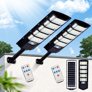Industrial High Brightness 600W/800W/1000W IP65 Waterproof LED Solar Street Light LiFePO4 <b>Battery</b> Induction Control for Road - Product Image 1