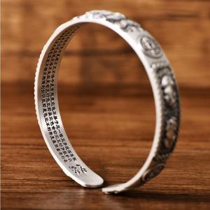 Chinois bon chanceux sain attirer <span class=keywords><strong>Pixiu</strong></span> <span class=keywords><strong>Bracelet</strong></span> <span class=keywords><strong>Bracelet</strong></span> unisexe <span class=keywords><strong>Feng</strong></span> <span class=keywords><strong>Shui</strong></span> argent plaqué <span class=keywords><strong>obsidienne</strong></span> Pi Xiu richesse <span class=keywords><strong>Bracelet</strong></span> en cuivre - Product Image 3
