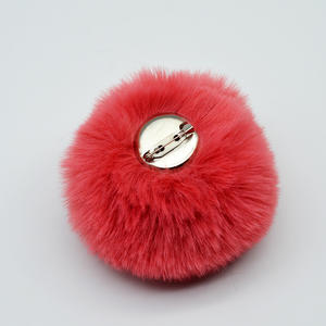 Pompón de bola de piel sintética colorido de buen precio de gran oferta de 39 colores con <span class=keywords><strong>Pin</strong></span> para gorro de tela - Product Image 5