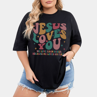 T-shirt ample et décontracté pour femme en coton épais 140 g/m² avec épaules tombantes, imprimé logo « Jésus t'aime » et patchs, respirant