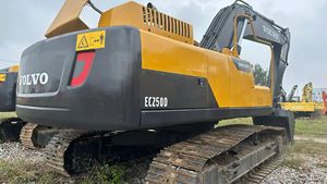 Excavatrice sur chenilles VOLVO EC250D d'origine, 25 tonnes, hydraulique, EC250DL, en stock, à vendre - Product Image 3