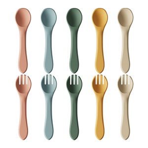 Lot de Couverts Souples et Colorés en Silicone pour Bébé : Cuillères et Fourchettes Personnalisables pour la Première Alimentation des Tout-Petits - Product Image 5