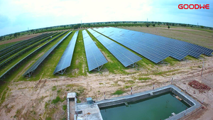 Onduleur résidentiel monophasé série Goodwe GT 100KW-125KW connecté au réseau pour les grands projets d'énergie solaire de villa à domicile - Product Image 6