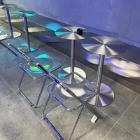 Table d'hôtel minimaliste d'extérieur, tables et chaises de salle à manger rondes modernes de luxe, mobilier pour café, table en acier inoxydable