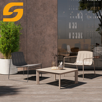 Mobilier de jardin Table basse carrée jaune en aluminium Table de jardin étanche pour pique-nique et activité Ensemble table et chaises de salle à manger d'extérieur