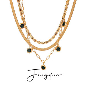 Collar en capas Yueli, chapado en oro de 18 quilates, acero inoxidable, engaste de bisel con piedra verde, cadena de múltiples hilos, joyería para fiestas - Product Image 1