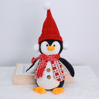 Großhandel Handgefertigte LED-Beleuchtete Weihnachts-Pinguin-Gnom-Plüschpuppe Batteriebetriebene Tischdekoration Weihnachtsschmuck für Zuhause und Feiertage