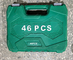 Kit d'outils de réparation automobile 46 pièces de haute qualité avec mallette rigide, idéal pour la maison et les véhicules, comprenant clés et douilles - Product Image 5