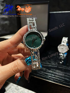 Montre-bracelet à quartz pour femme de haute qualité, élégante, étanche, en acier inoxydable, boîtier carré avec affichage lumineux de la date, idéale pour les affaires - Product Image 4