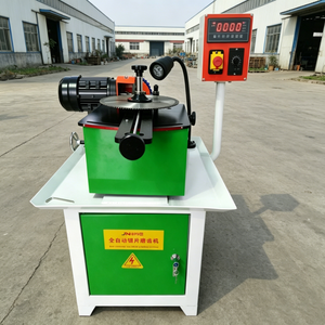Machine de reconditionnement de lames de scie circulaire de haute qualité pour le détartrage et l'affûtage des lames de scie de table - Product Image 1