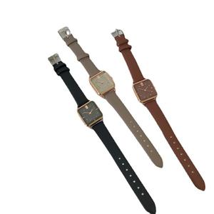 Petite montre à quartz carrée décontractée avec un bracelet fin et une touche de luxe discret - Product Image 5