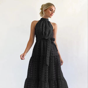 Nouvelle collection été 2026, style européen et américain, robe élégante et sexy pour soirée, haut de gamme, sans manches, cintrée, taille haute, dos nu, coupe évasée - Product Image 1