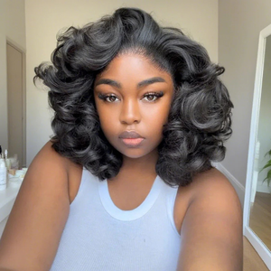 100% 原装印度处女发弹力波浪 13x4 高清蕾丝闭合假发 高密度即戴即用弹力卷发真人发假发 无胶 - Product Image 1