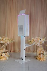 Photobooth Miroir <span class=keywords><strong>de</strong></span> Fête Carré Glamour DSLR <span class=keywords><strong>Professionnel</strong></span> Borne à Selfie DSLR avec Coque en Métal et Écran Tactile <span class=keywords><strong>de</strong></span> 21,5 Pouces <span class=keywords><strong>pour</strong></span> la <span class=keywords><strong>Location</strong></span> - Product Image 5