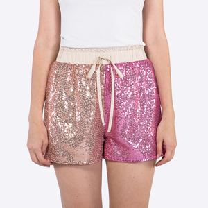 Shorts d'été décontractés pour femmes avec patchwork de roses dorées et paillettes à la mode - Product Image 1