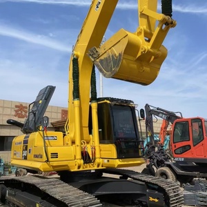 Excavatrice sur chenilles d'occasion Komatsu PC240, 24 tonnes, capacité de la benne de 1,2 m, moteur de 123 kW, pompe, roulement, engrenage - Product Image 2