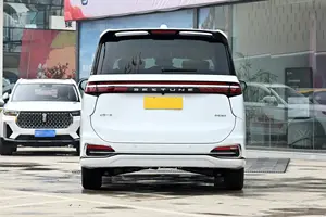 Voiture électrique Mpv 7 places d'occasion bon marché en Chine Voiture véhicule électrique nouvelle énergie Voiture Mpv Faw Besturn M9 adulte