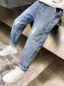 Jeans rasgados de moda casual para niños - Product Image 5