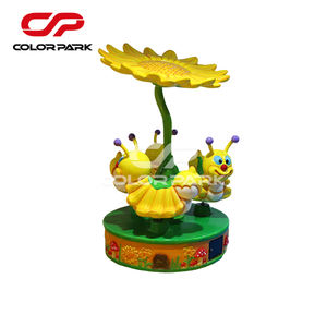 Parc coloré 3 sièges carrousel champ <span class=keywords><strong>de</strong></span> foire électrique enfants joyeux tour carrousel <span class=keywords><strong>de</strong></span> Machine <span class=keywords><strong>de</strong></span> <span class=keywords><strong>jeu</strong></span> d'arcade à <span class=keywords><strong>pièces</strong></span> pour enfants - Product Image 4